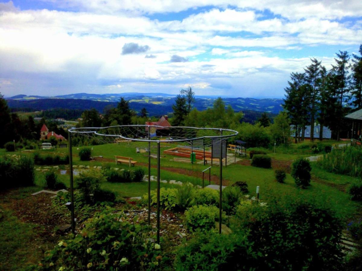 Wald-Panorama-Zimmer Mönichkirchen Exterior foto